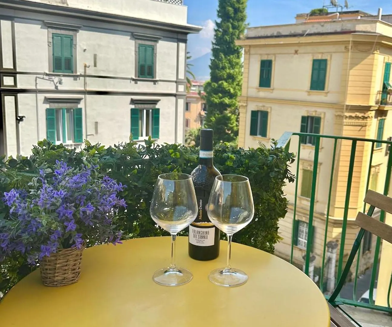 Materdei Apartments Naples 0*,  Italy
