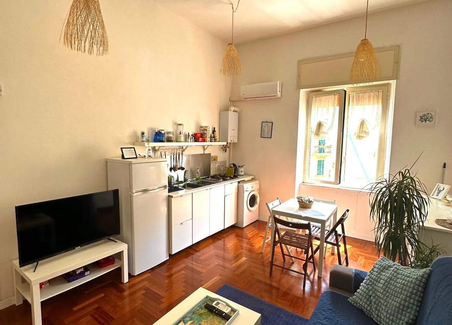 Materdei Apartments Naples 0*,  Italie